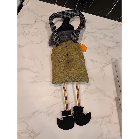 Folk Art Hanging Spooky Witch w Cat Felt Fabric Halloween Décor Primitive EUC - Picture 8 of 10